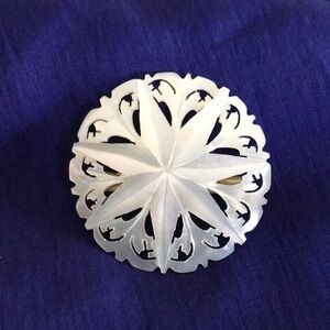 Intricate Bethlehem Carved Mother Of Pearl Pin / Brooch; Stamped; Star; Doves